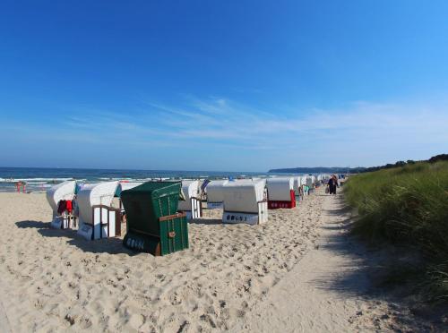 Ferienhus Baabe FeWo 02 Terrasse, Sauna- und Schwimmbadnutzung im AHOI Sellin