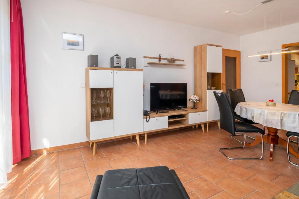 Appartement Ferienpark Freesenbruch Wohnung 2 3 - Waldesruh Schwalbenweg 13 18374 Zingst