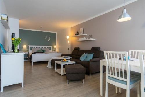 Ferienpark-Heiligenhafen-Haus-E-Wohnung-07-08