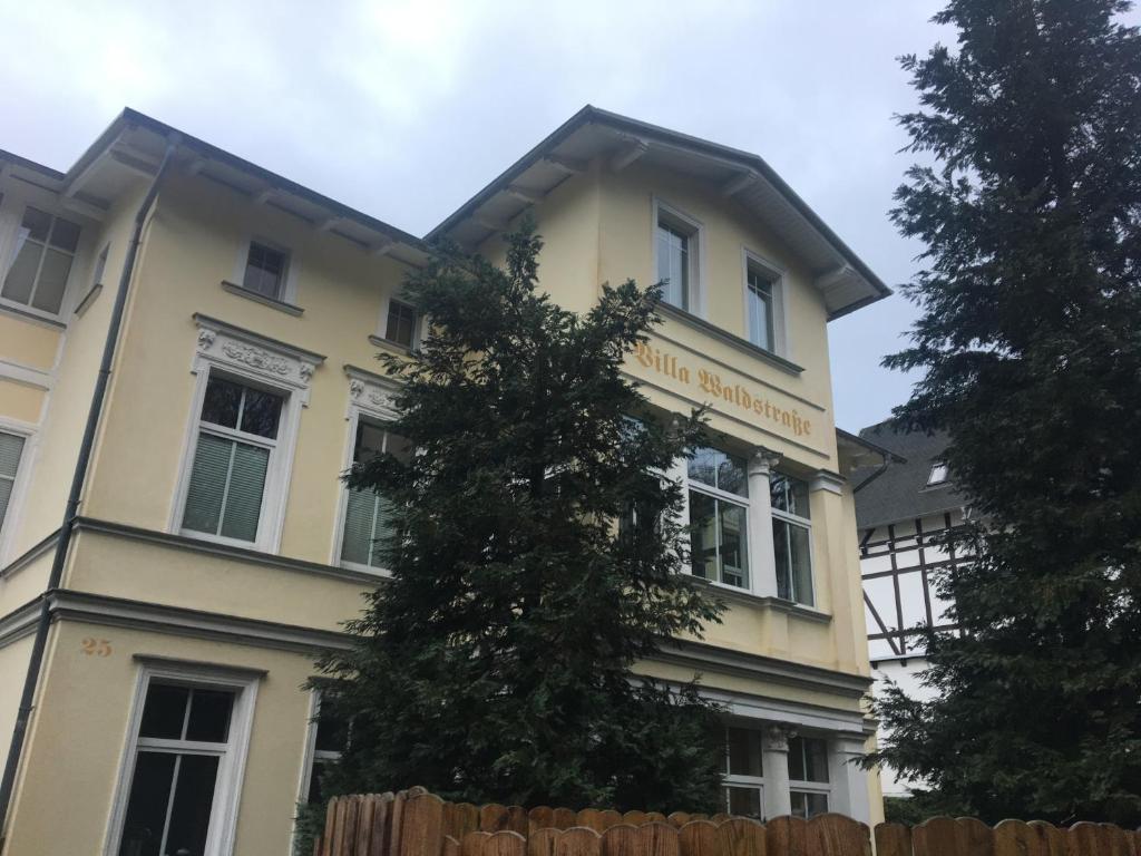 Appartement Ferienvilla Waldstraße Wohnung Nr. 4 25 Waldstraße Wohnung Nr. 4 17429 Bansin