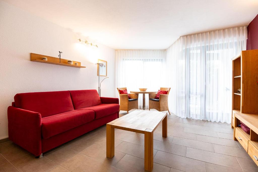 Appartement Ferienwohnpark Immenstaad am Bodensee Ein-Zimmer-Apartment 49 13 Gehrenbergstr. 50 88090 Immenstaad am Bodensee