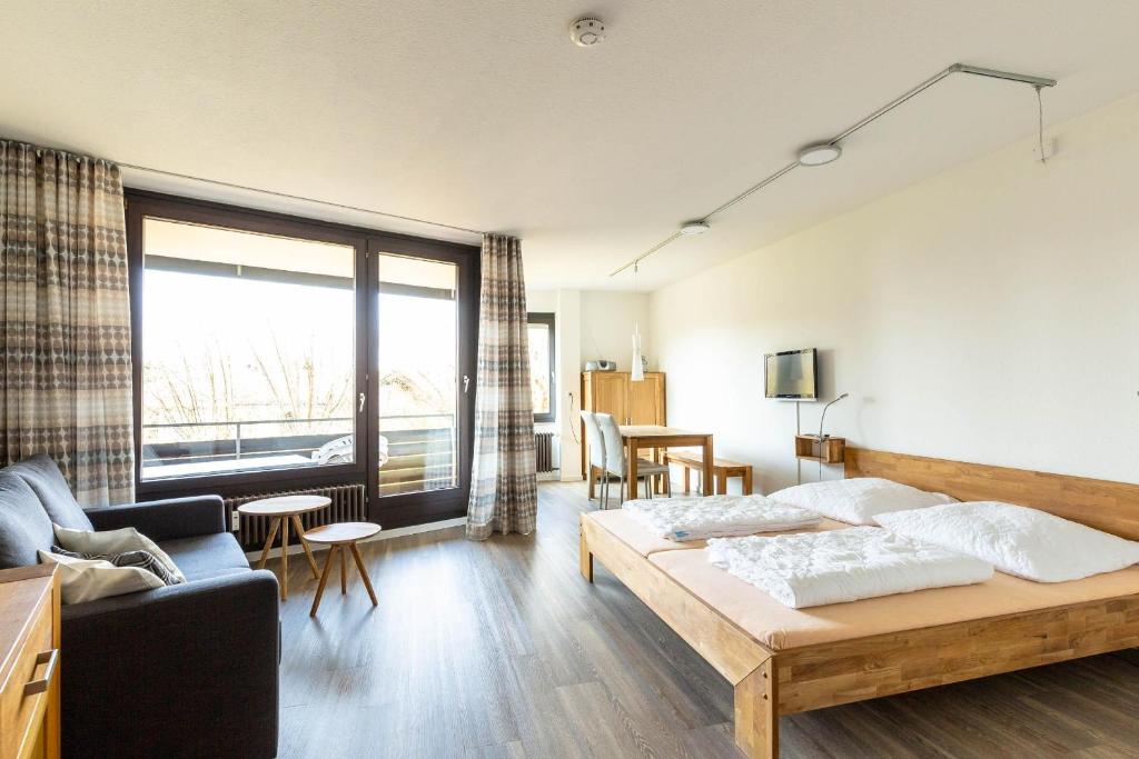 Appartement Ferienwohnpark Immenstaad am Bodensee Ein-Zimmer-Apartment 51 09 Gehrenbergstr. 50 88090 Immenstaad am Bodensee