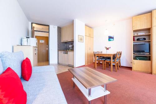 Ferienwohnpark Immenstaad am Bodensee Ein-Zimmer-Apartment 51 10