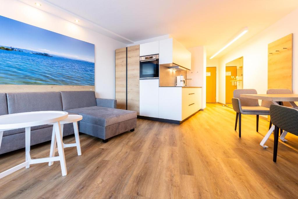 Appartement Ferienwohnpark Immenstaad am Bodensee Ein-Zimmer-Apartment 53 20 Gehrenbergstr. 50 88090 Immenstaad am Bodensee