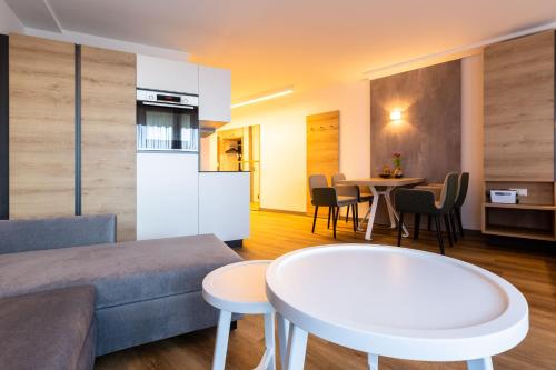 Ferienwohnpark Immenstaad am Bodensee Ein-Zimmer-Apartment 53 20