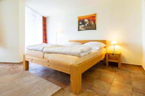 Appartement Ferienwohnpark Immenstaad am Bodensee Ein-Zimmer-Apartment 55 32 Gehrenbergstr. 50 88090 Immenstaad am Bodensee Bade-Wurtemberg