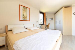 Ferienwohnpark Immenstaad am Bodensee Maisonette-Wohnung 49 43