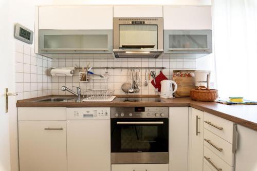 Ferienwohnpark Immenstaad am Bodensee Maisonette-Wohnung 49 48