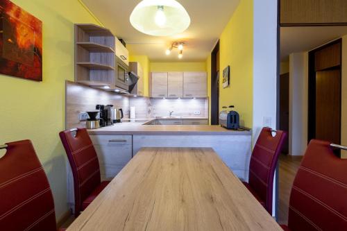 Ferienwohnpark Immenstaad am Bodensee Zwei-Zimmer-Apartment 51 05