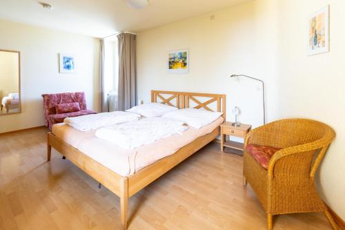 Ferienwohnpark Immenstaad am Bodensee Zwei-Zimmer-Apartment 51 13