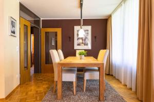 Ferienwohnpark Immenstaad am Bodensee Zwei-Zimmer-Apartment 53 09