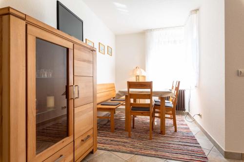Ferienwohnpark Immenstaad am Bodensee Zwei-Zimmer-Apartment 55 07