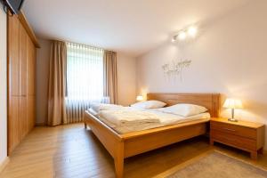 Ferienwohnpark Immenstaad am Bodensee Zwei-Zimmer-Apartment 55 12