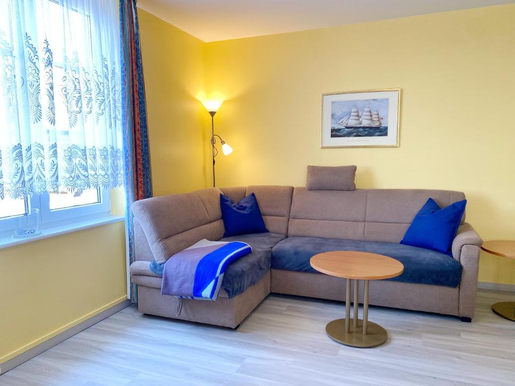 Appartement Ferienwohnung 10 \ Hauptstrasse 10 18556 Wiek auf Rügen