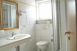 Ferienwohnung 105 Haus Katharina mit Balkon