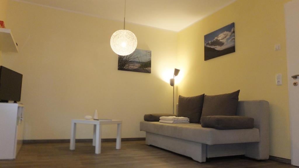 Appartement Ferienwohnung \ 14 Eikkaterweg 18182 Graal-Müritz