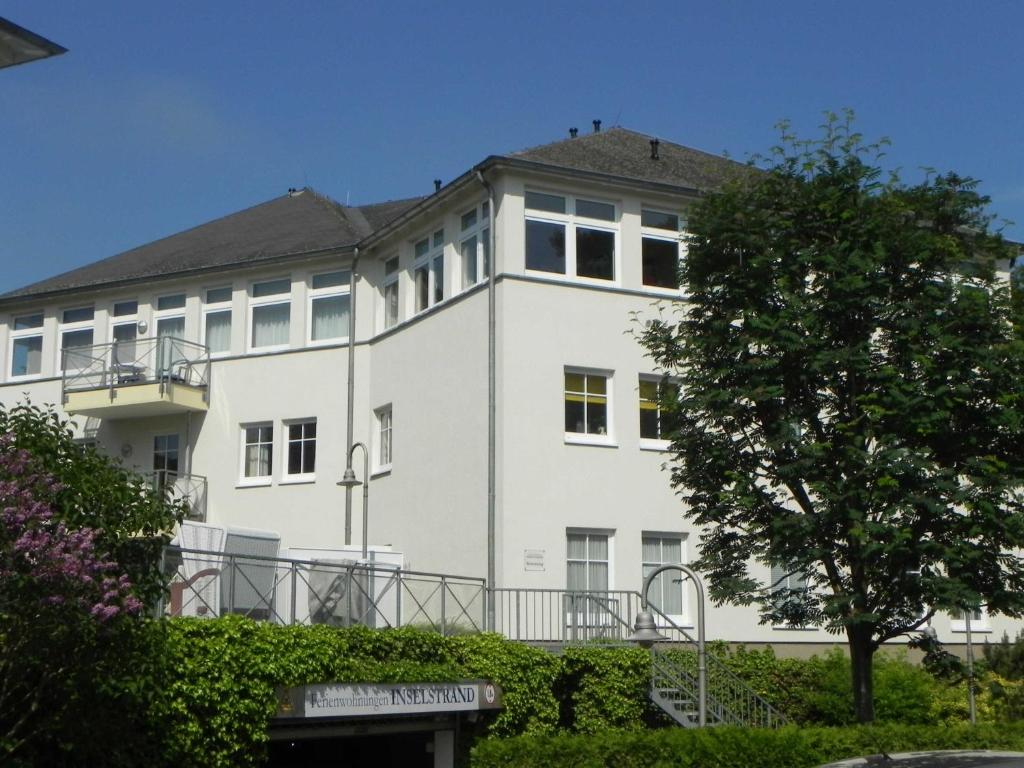 Ferienwohnung 2 02 Inselstrand Grenzstraße 2-3, 17419 Ahlbeck