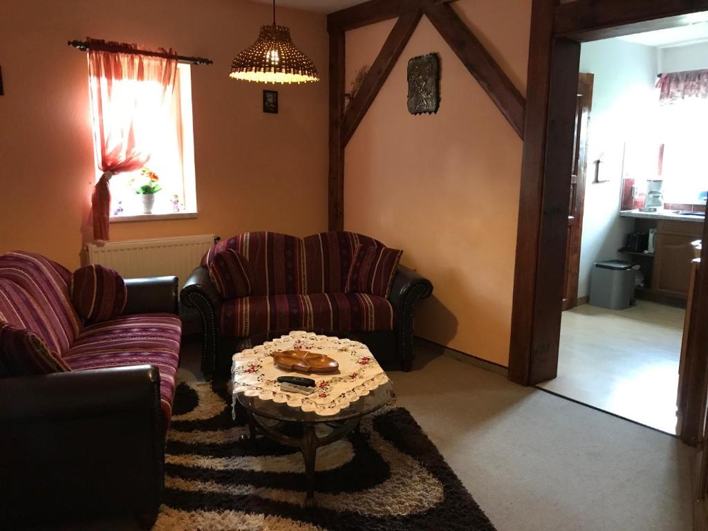 Appartement Ferienwohnung 2 vom Friesenhof Wieratal 24 Wolperndorfer Ring 04603 Nobitz