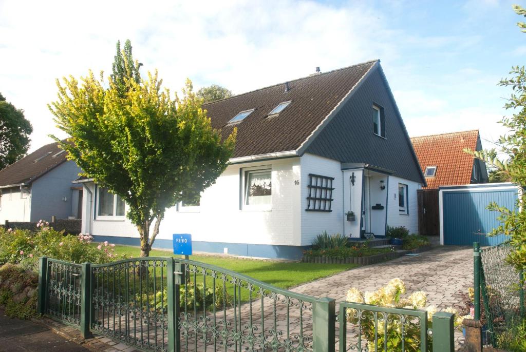 Ferienwohnung-27 Seekamp 16, 24235 Stein