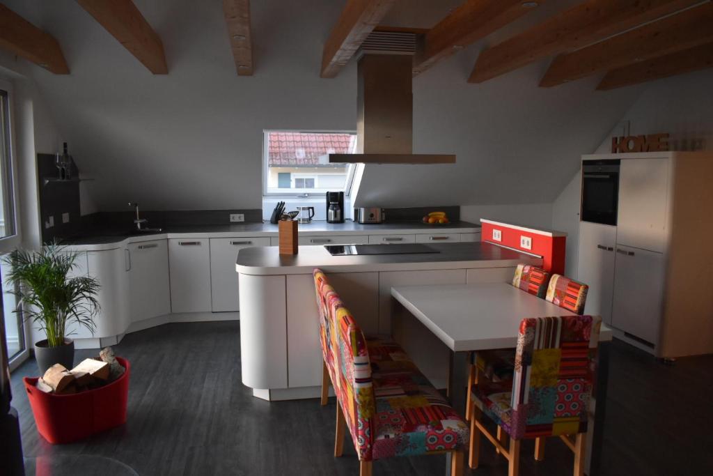 Ferienwohnung 360° 8 Ringstraße, 95502 Himmelkron