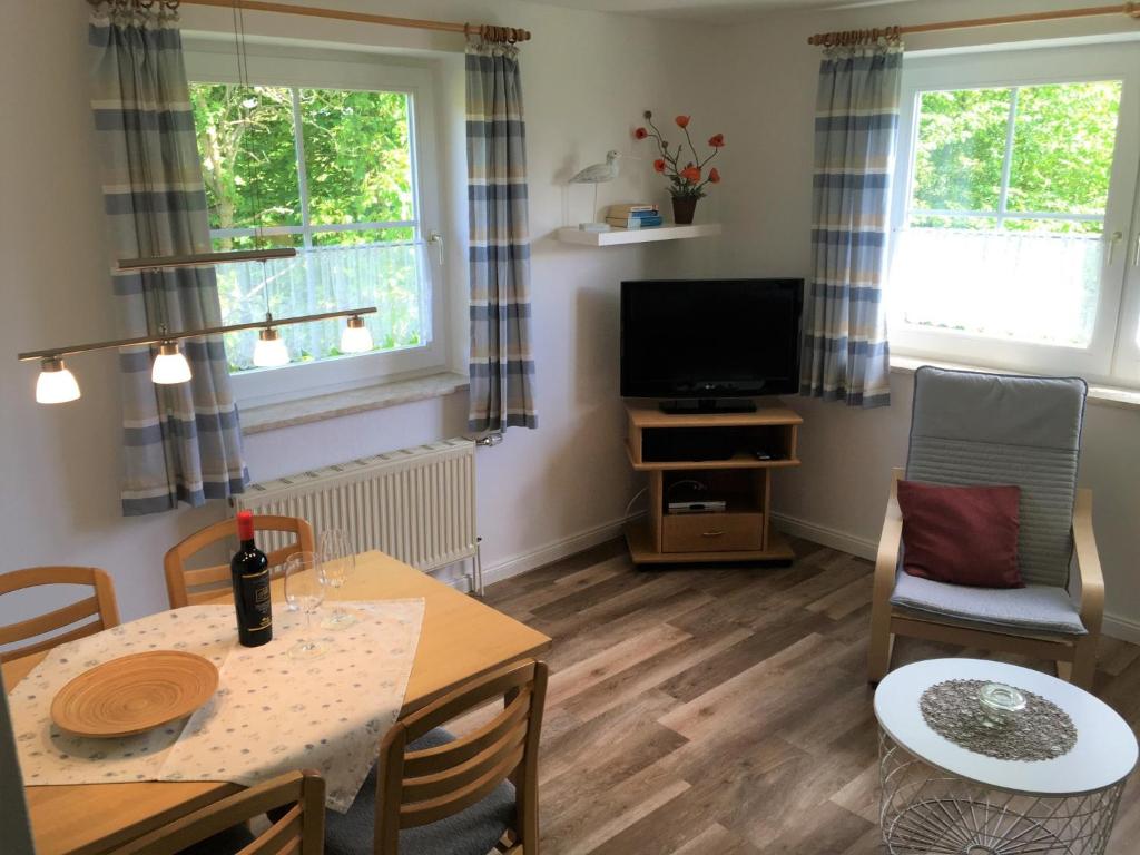 Appartement Ferienwohnung 5, OG, Hof zur Sonnenseite Fehmarn Vitzdorf 13 23769 Sahrensdorf