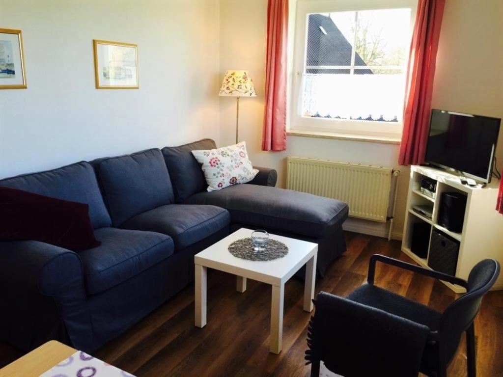 Ferienwohnung 6, OG, Hof zur Sonnenseite Fehmarn Vitzdorf 13, 23769 Fehmarn