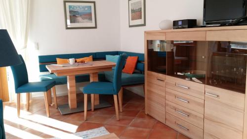 Ferienwohnung 7 im Fischerhaus mit Wintergarten Und Terrasse