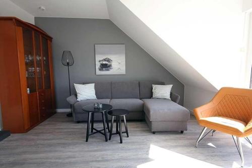 Ferienwohnung-9-im-Appartementhaus-Seeadler-Duhnen-mit-Strandkorb