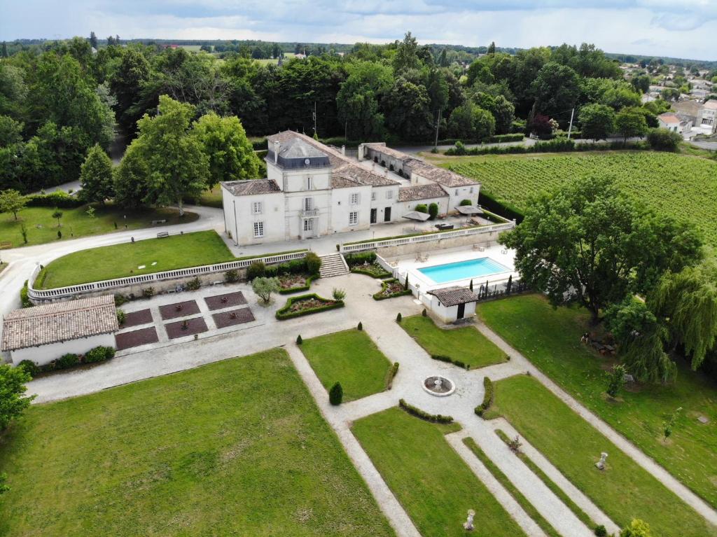 Ferienwohnung-9-im-Appartementhaus-Seeadler-Duhnen-mit-Strandkorb