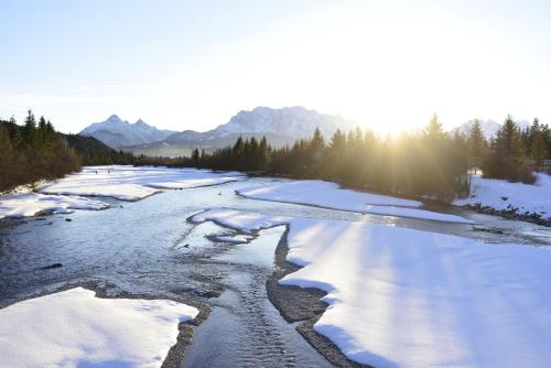 Appartement Ferienwohnung Adelia Franzi Partenkirchner Str. 32 Erdgeschoss 82481 Mittenwald Bavière