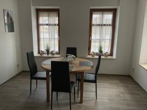 Appartement Ferienwohnung Altenburg am großen Teich August-Bebel-Straße 11 Erdgeschoss 04600 Altenburg Thuringe