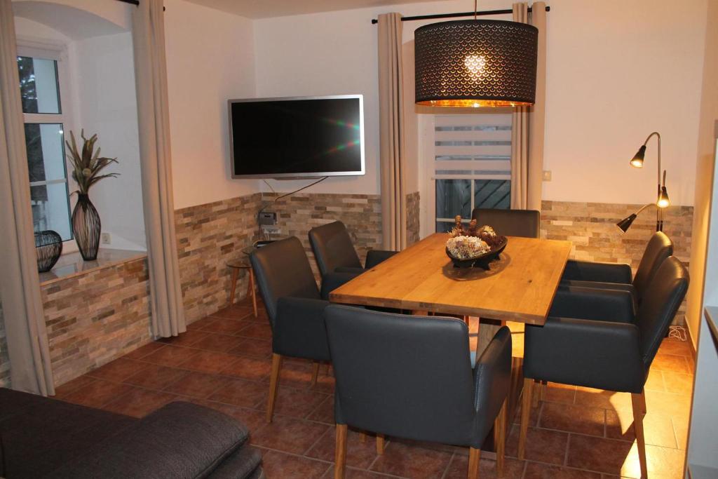 Ferienwohnung Altstadt 2 Emil-Finck-Straße, 09456 Annaberg-Buchholz