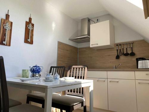 Ferienwohnung Am alten Deich mit Balkon