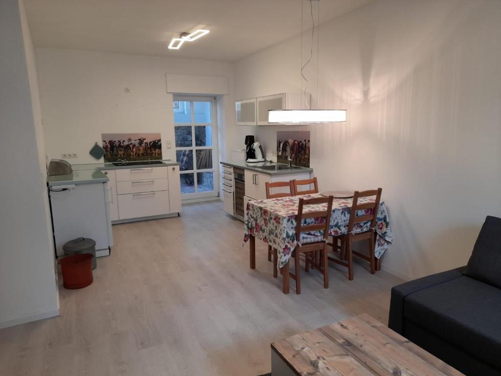 Appartement Ferienwohnung Am Geysirzentrum 4 Bürresheimer Gasse 56626 Andernach