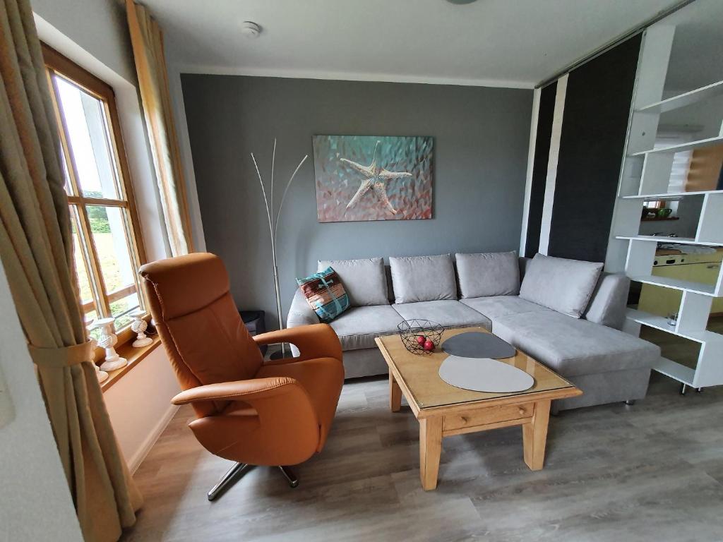 Appartement Ferienwohnung Am Golfplatz 18 Am Grün 12 - FeWo 18 18209 Wittenbeck