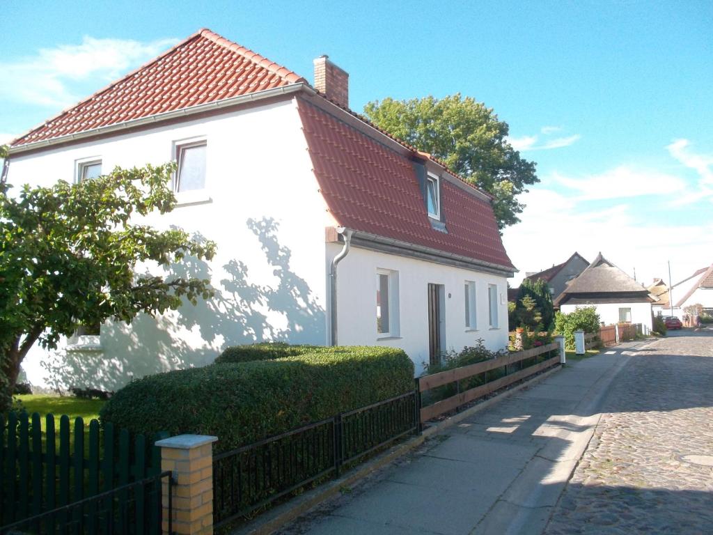 Ferienwohnung am Greifswalder Bodden Dorfstraße 40, 17493 Wieck