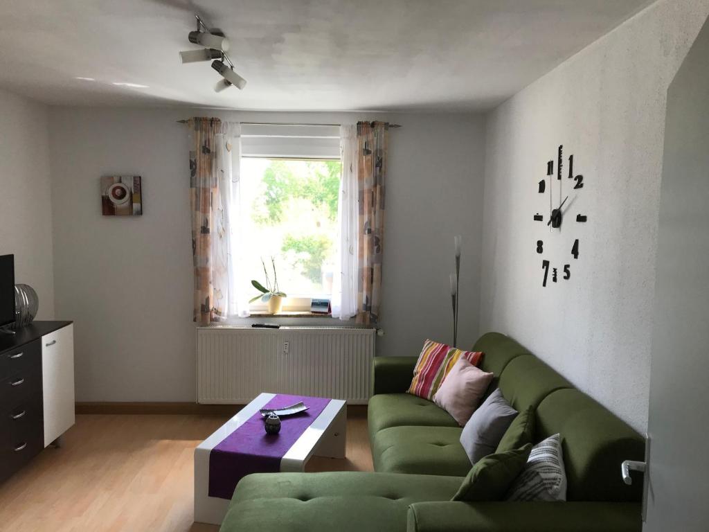 Appartement Ferienwohnung am Hainer See Bergmannstraße 12 04552 Neukieritzsch