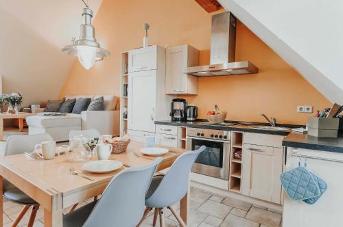 Ferienwohnung Am Leuchtfeuer OG LF 7 2
