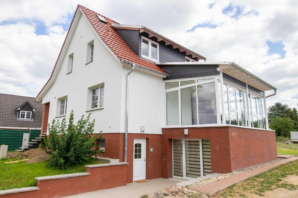 Appartement Ferienwohnung am Peeneufer Am Peeneufer 4 17438 Mahlzow