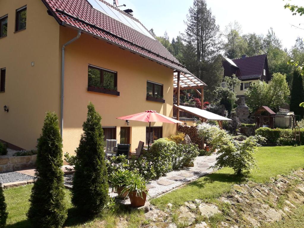 Ferienwohnung Am Rauenstein Rauensteinweg 1a, 01796 Struppen