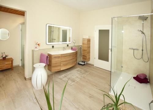 Ferienwohnung Am Schildautal-mit Gartenlounge & WLAN