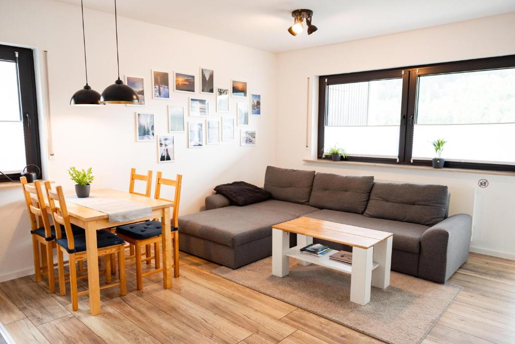 Appartement Ferienwohnung am See - Sport und Erholung - WLAN 1 Pölzweg 59955 Winterberg