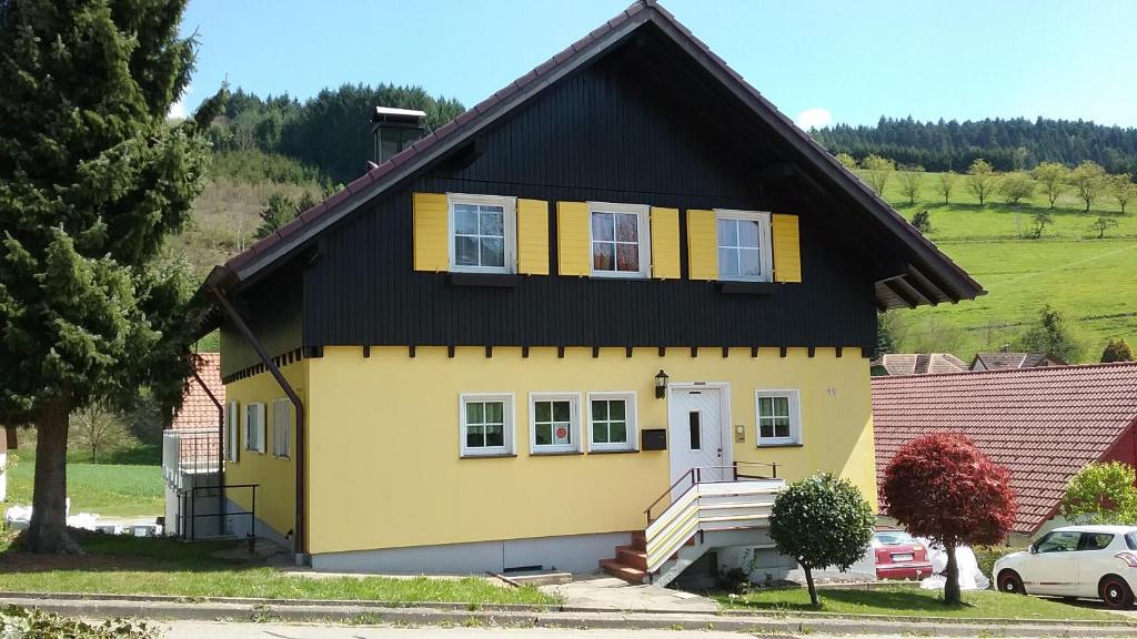 Ferienwohnung am Siegelbächle mit E-Bikes Vermietung Talstrasse 44, 79261 Gutach im Breisgau