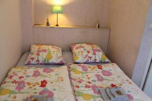 Ferienwohnung am Sonnenhügel mit Terrasse