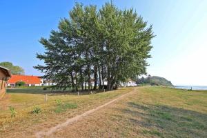 Ferienwohnung am Suedstrand Thiess