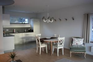 Appartement Ferienwohnung Ammersee 14 Dekan-Wenzl-Weg 82211 Herrsching am Ammersee Bavière