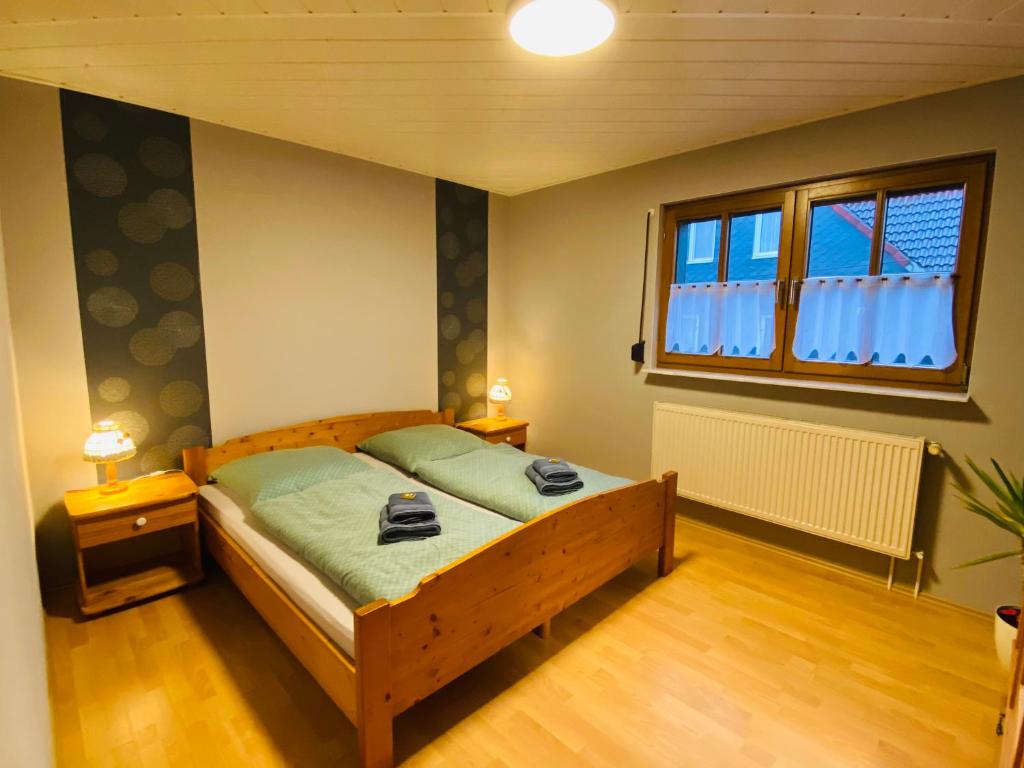 Ferienwohnung An den Erlewiesen, 3SZ, 85qm, Kamin 6 Zu den Erlewiesen, 98553 Schleusingen