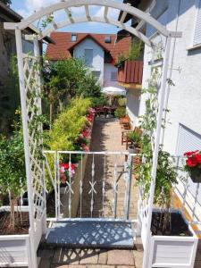 Appartement Ferienwohnung an der Bergstraße 8 Floßleppenweg 69502 Hemsbach Bade-Wurtemberg