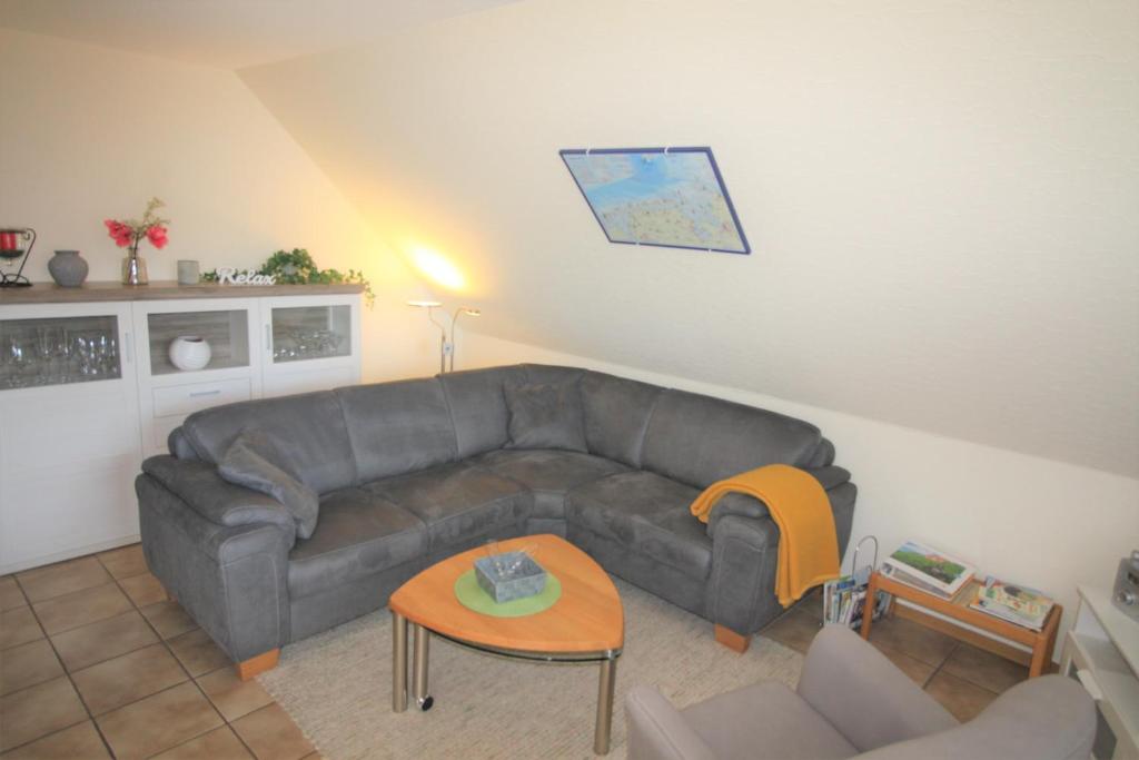 Appartement Ferienwohnung An der Poggenburg An der Poggenburg 10 26524 Hage