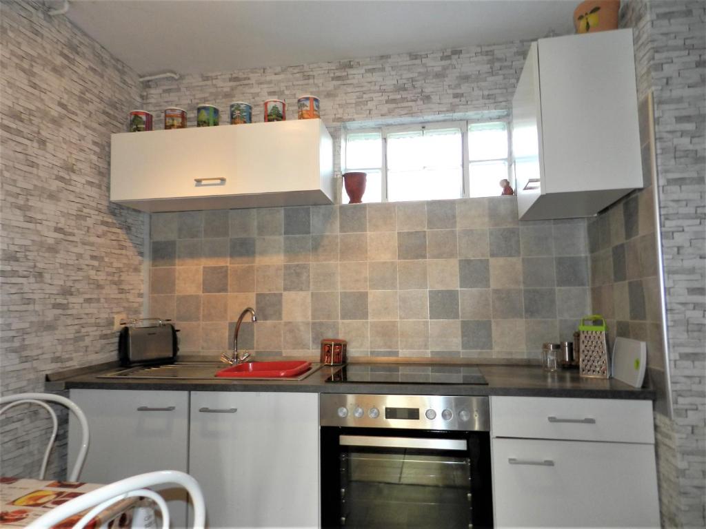 Ferienwohnung Angelo 1 Gartenfeldstraße, 54472 Longkamp
